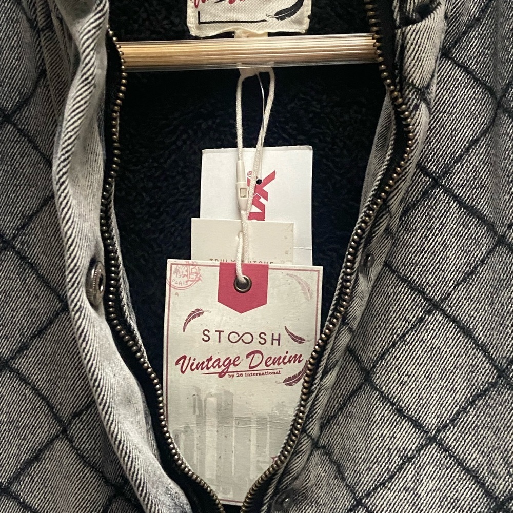 Swoosh Vintage Grey Wash Denim with Black Sherpa Lining Vest with Pockets - Picture 8 of 8